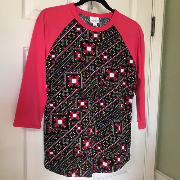 LuLaRoe Tops - LuLaRoe Randy, Size S. Like NEW LuLaRoe Tops - LuLaRoe Randy, Size S. Like NEW